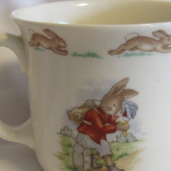 Royal Doulton Bunnykins Ice Cream Vendor Mug, Bunnykins Jubilee Celebration J543 - Picture 2 of 4